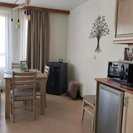 Nature Escape To Pirin Golf ラズロク